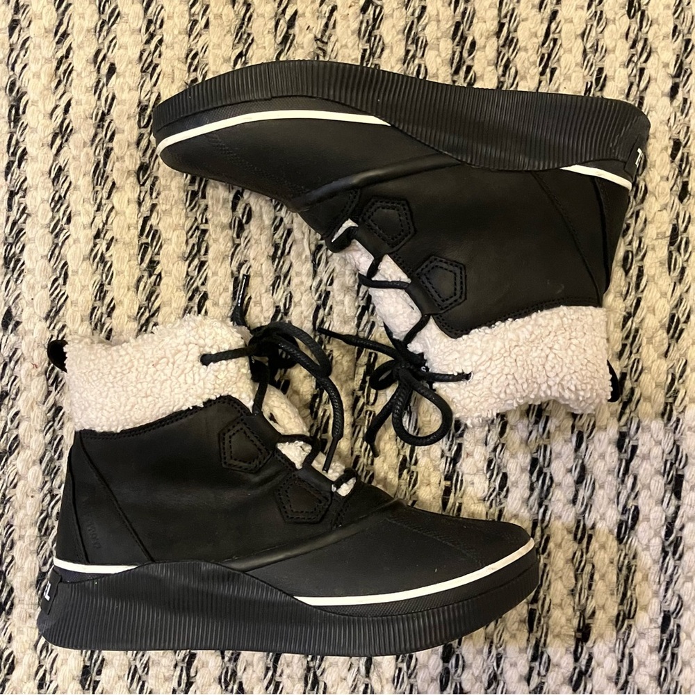 NWOT Sorel Out N About IV Chillz Waterproof Snow Boots